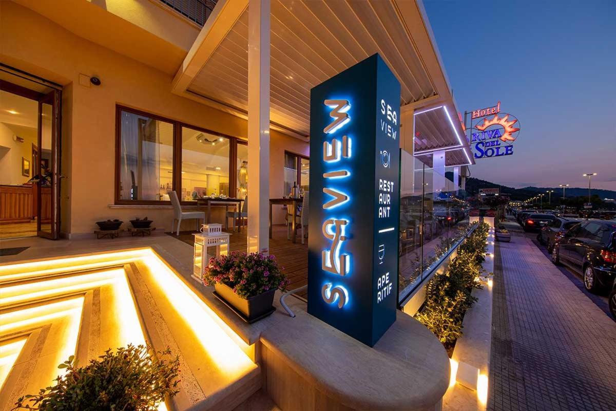 Hotel Riva Del Sole เชฟาลู ภายนอก รูปภาพ